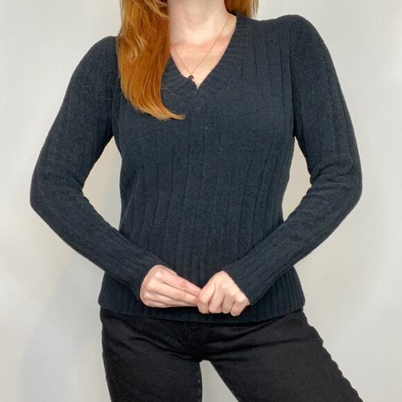 Northcrest Size Small Black V Neck Semi Fleece Textured Fitted Sweater - Picture 5 of 11